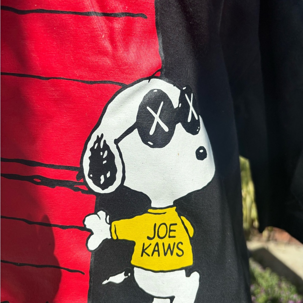 Men Graphic T-Shirt - Black and Red